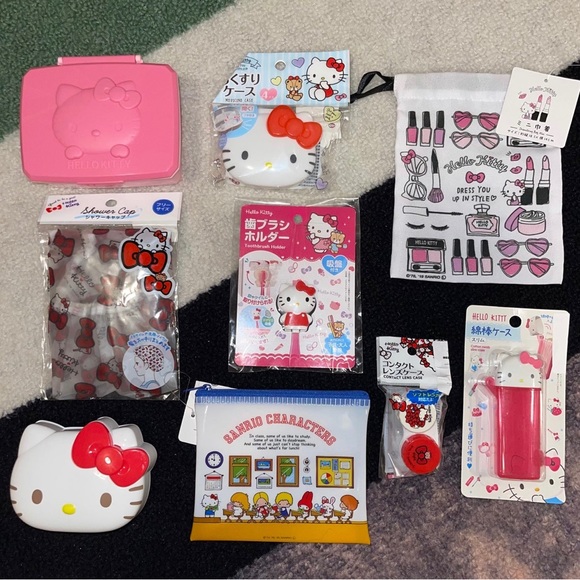🎀 9pc Sanrio Hello Kitty Travel Accessories Bundle (HK1) - Picture 3 of 7